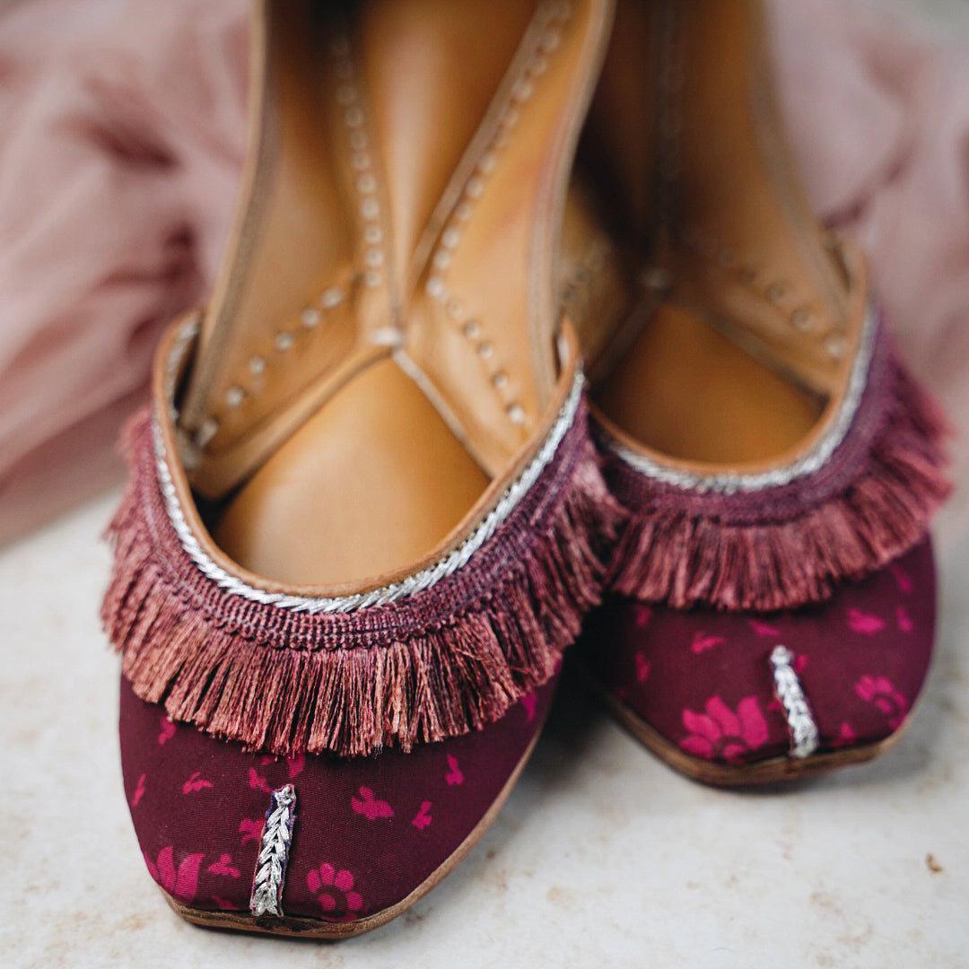 Maroon French Laced Printed Jutti 2