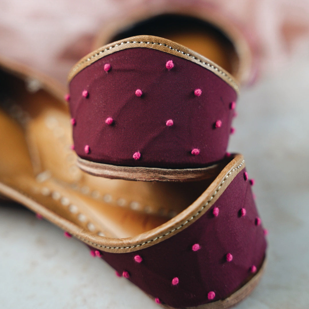 Maroon French Laced Printed Jutti 3