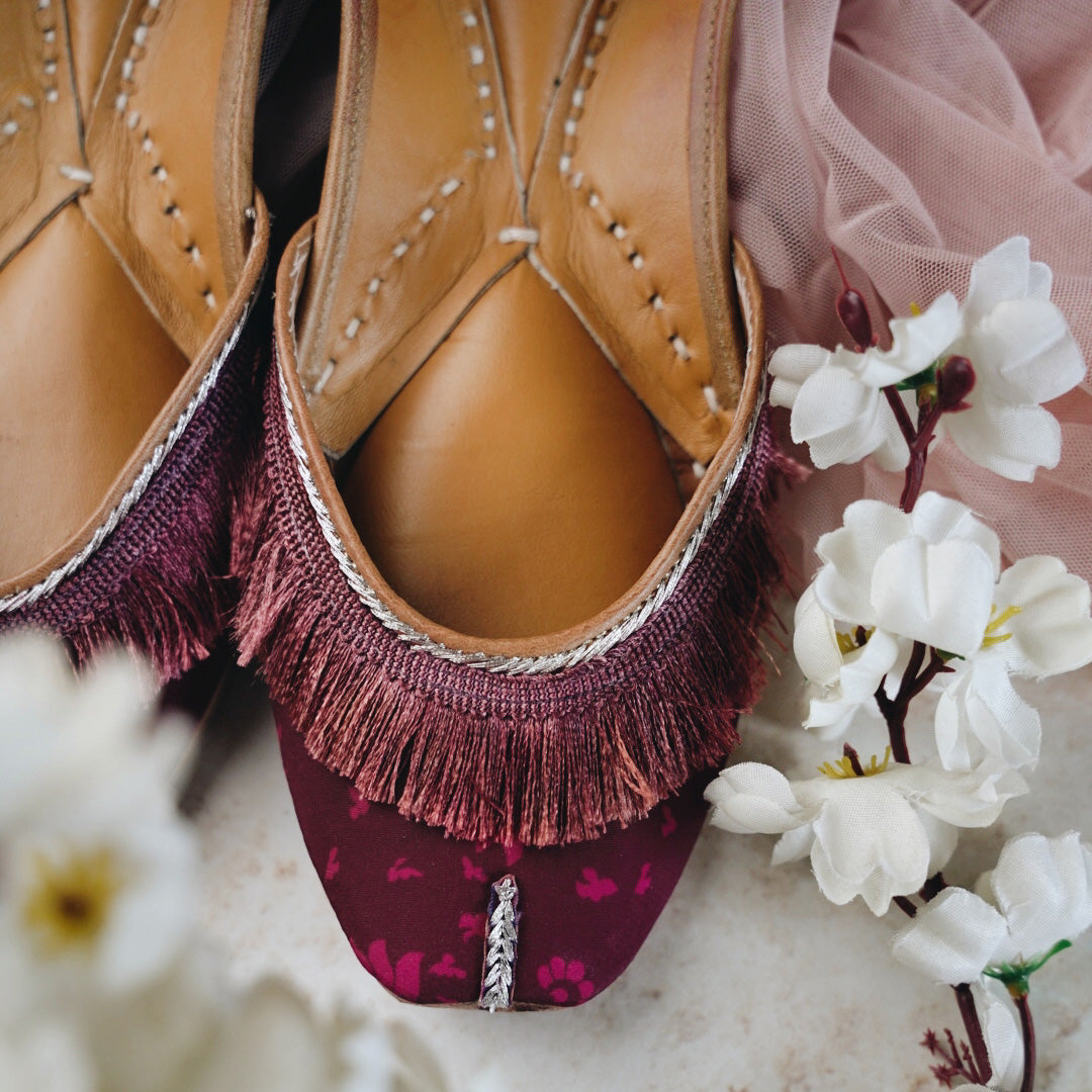 Maroon French Laced Printed Jutti 4